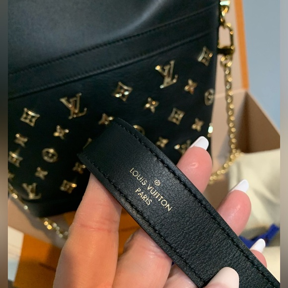 ❌SOLD❌2021 authentic Louis Vuitton Cruiser PM black calfskin leather two way bag - Picture 7 of 16